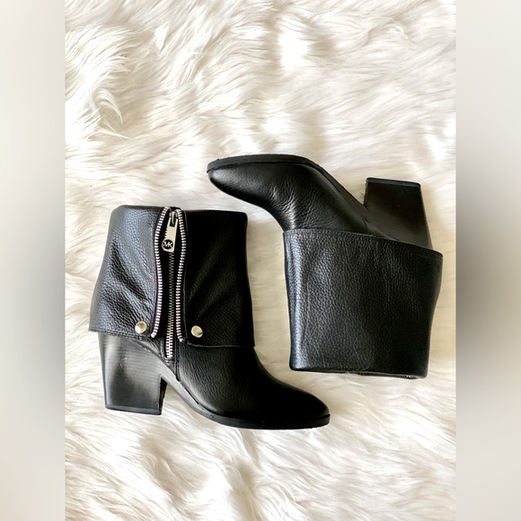 MICHAEL Michael Kors Black Bassey Convertible Boots Size 8 - Picture 3 of 5